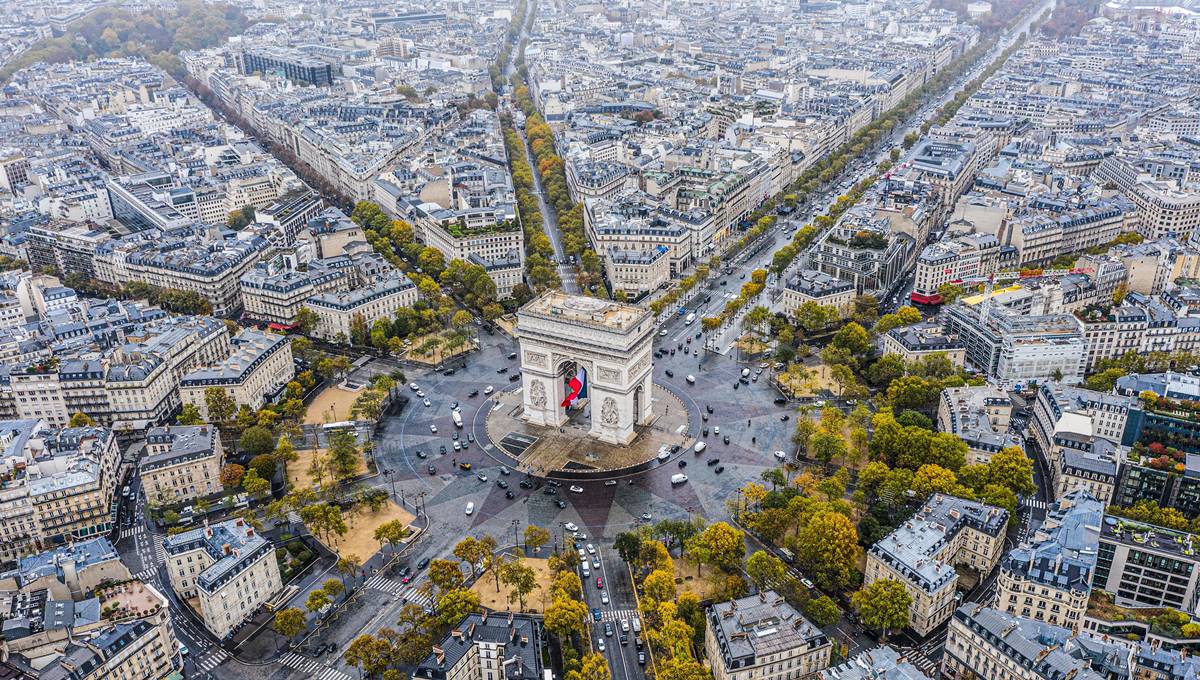 Paris'e Ne Zaman Gidilir?