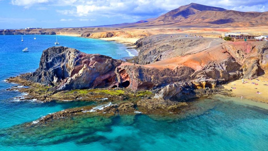 Fuerteventura mı Lanzarote mi?