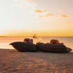 Zuri Zanzibar önünde dhow teknesi ve Kendwa gün batımı, Zanzibar