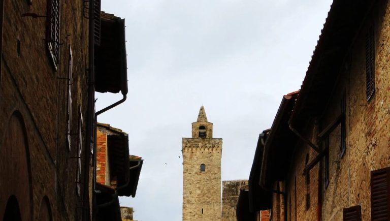 Torre Grossa tower exterior, San Gimignano