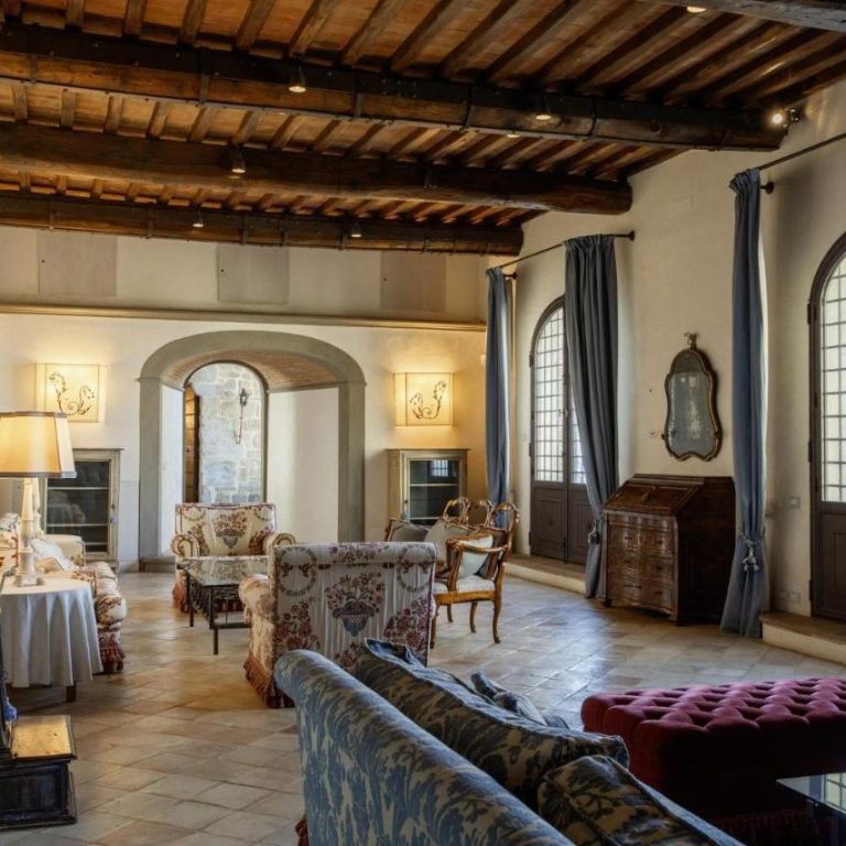 Castello di Montemasso Chianti Toskana salon