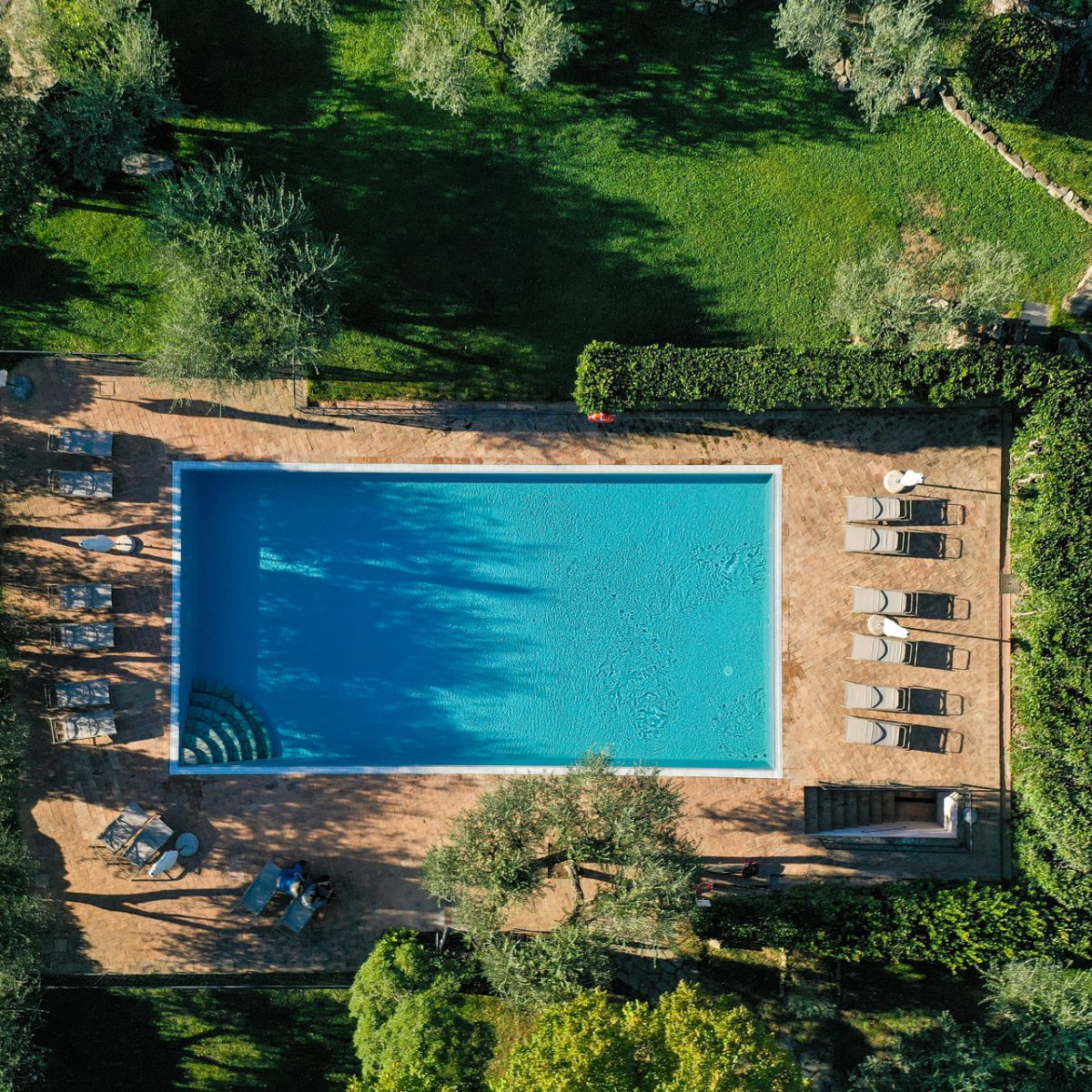San Sano açık havuz ve Chianti bağları