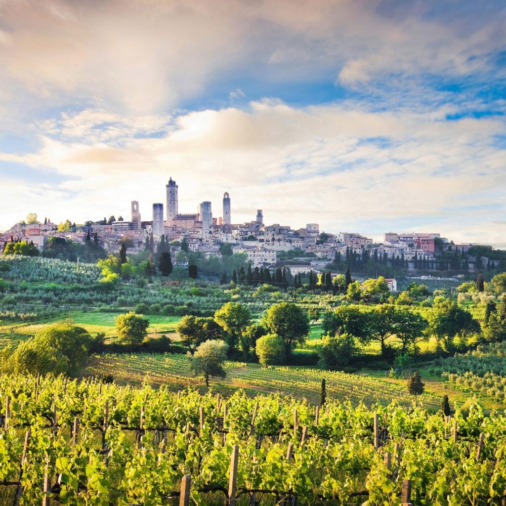 San Gimignano kule silüeti