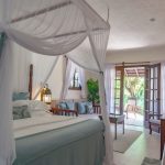 Breezes Beach Club Spa Zanzibar cibinlikli geniş oda