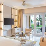 InterContinental Mauritius Resort Balaclava Fort süit oda ve balkon manzarası