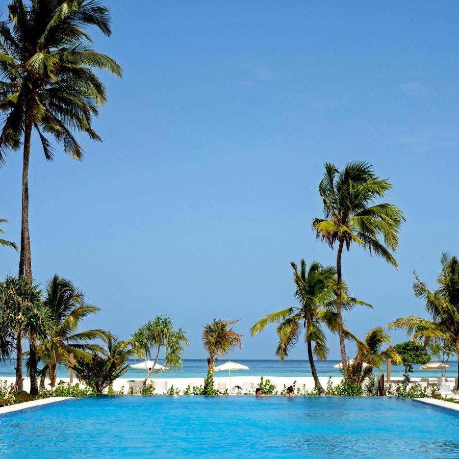 LUX Marijani palmiyeli plajı ve turkuaz Hint Okyanusu, Pwani Mchangani Zanzibar oteli