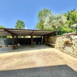 Villetta di Sara taş kemerli loggia ve teras, Toskana oteli