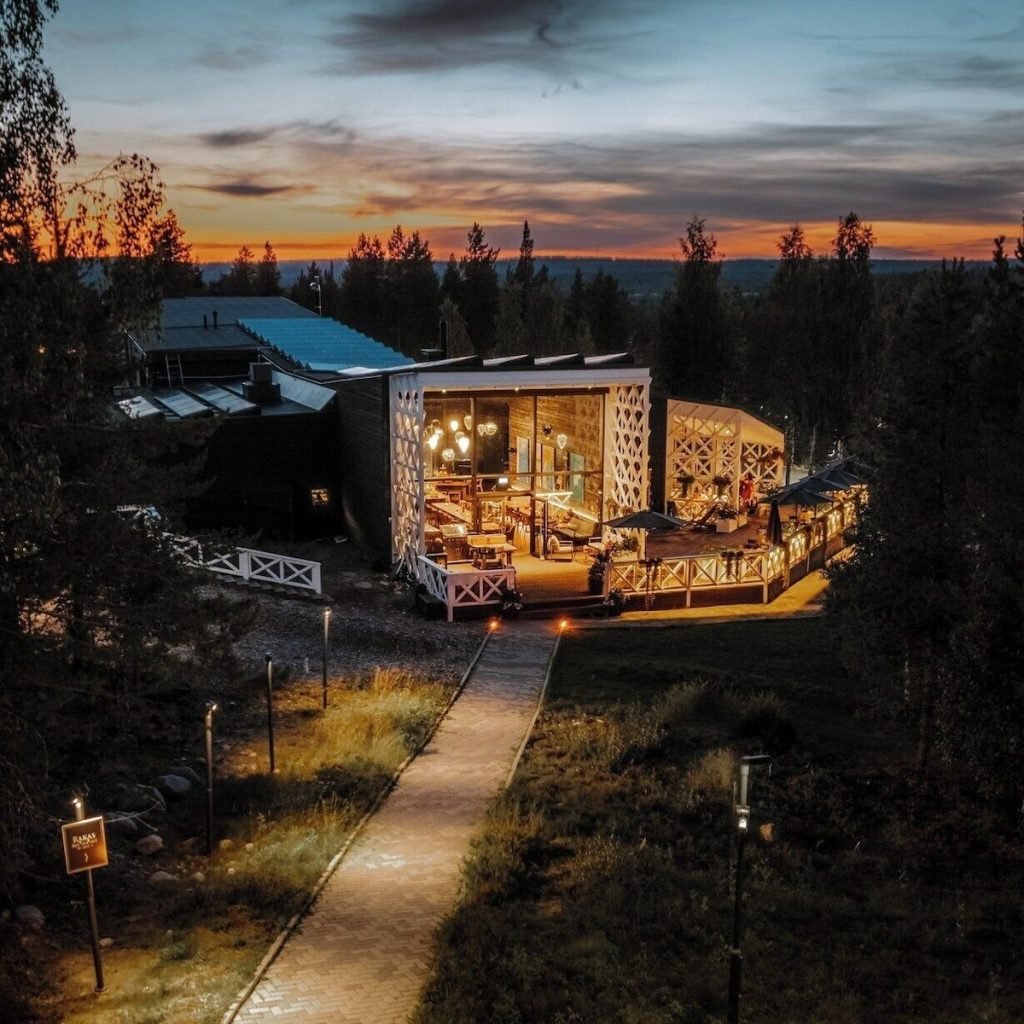 Arctic TreeHouse Hotel Rovaniemi