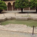 Granada Elhamra Aslanli Avlusu mermer sutunlari ve cesmesi, Madrid Endulus hizli tren turu
