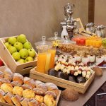 Hilton Cabo Verde Sal Resort kahvaltı büfesi, Sal Adası
