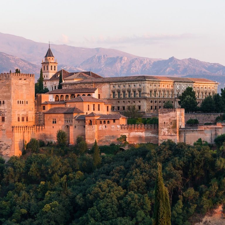 Madrid Endülüs Turu, Granada Alhambra Sarayı