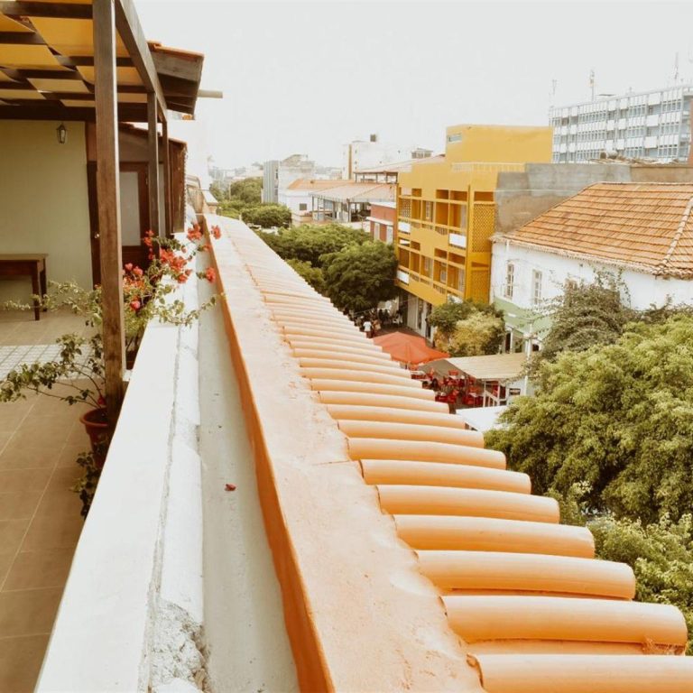 Boutique Hotel Praia Maria balkonundan Plateau manzarası, Praia Cape Verde