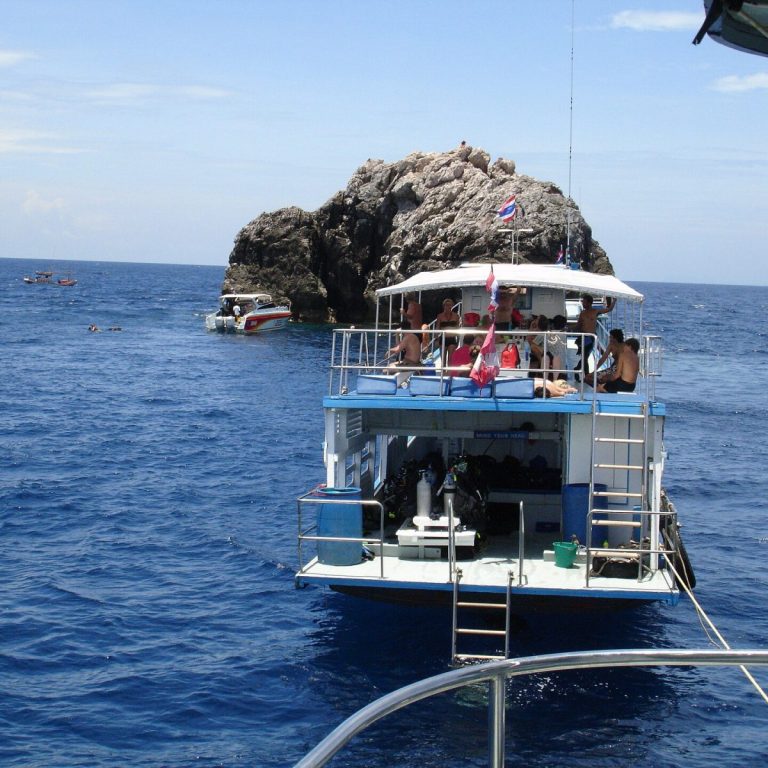 Sail Rock dalış noktası - Koh Samui Dalış Turu