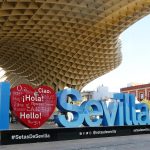 Sevilla Metropol Parasol ahsap yapisi ve tarihi merkez manzarasi, Madrid Endulus hizli tren turu