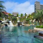 The Apurva Kempinski Bali Havuz ve otel